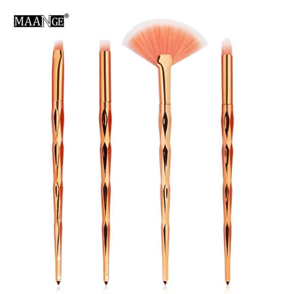 4 Piece New Gold Glam Makeup Brush Set - Picture 5 of 7